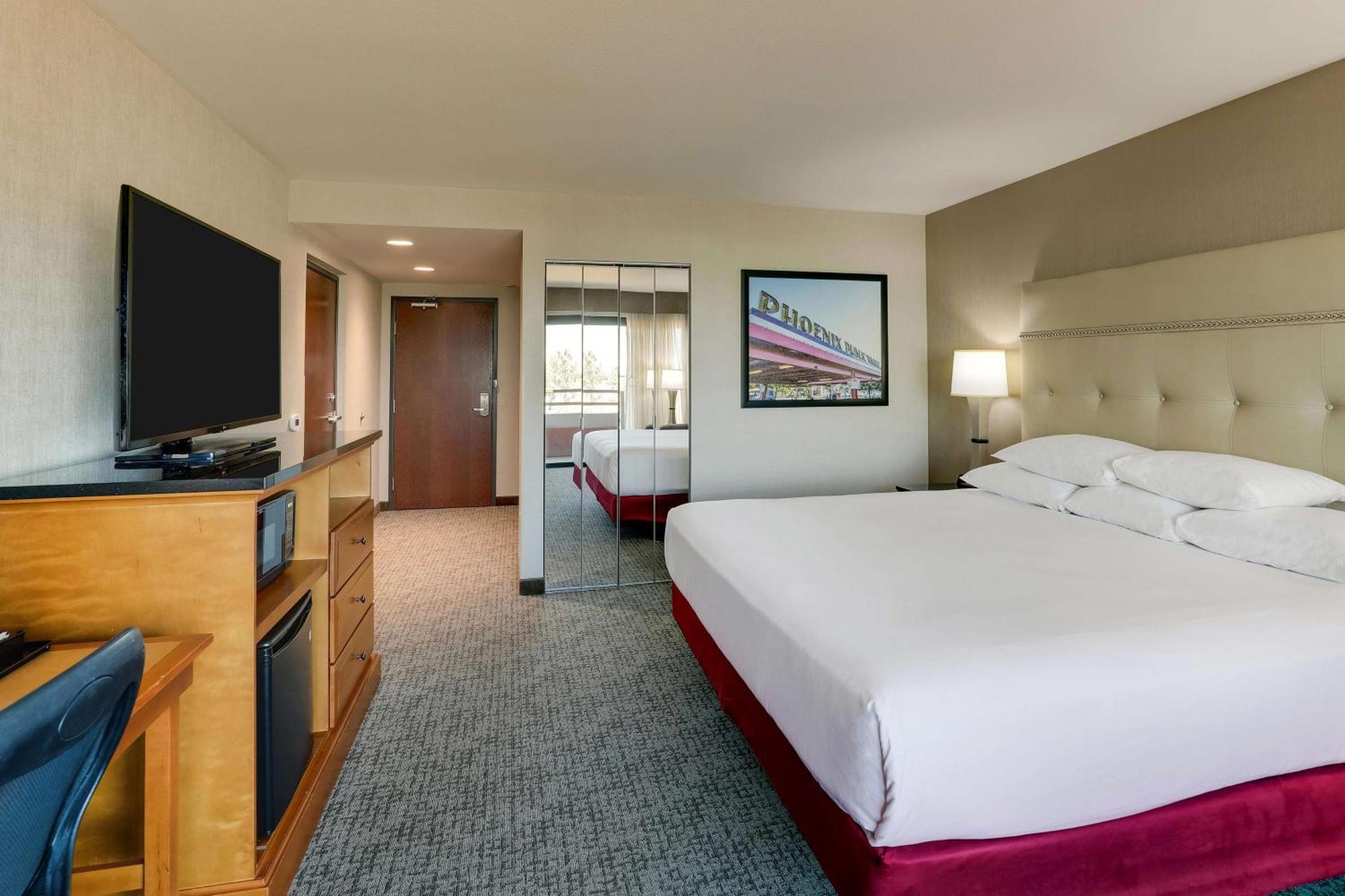 Drury Inn & Suites Phoenix Airport Eksteriør bilde