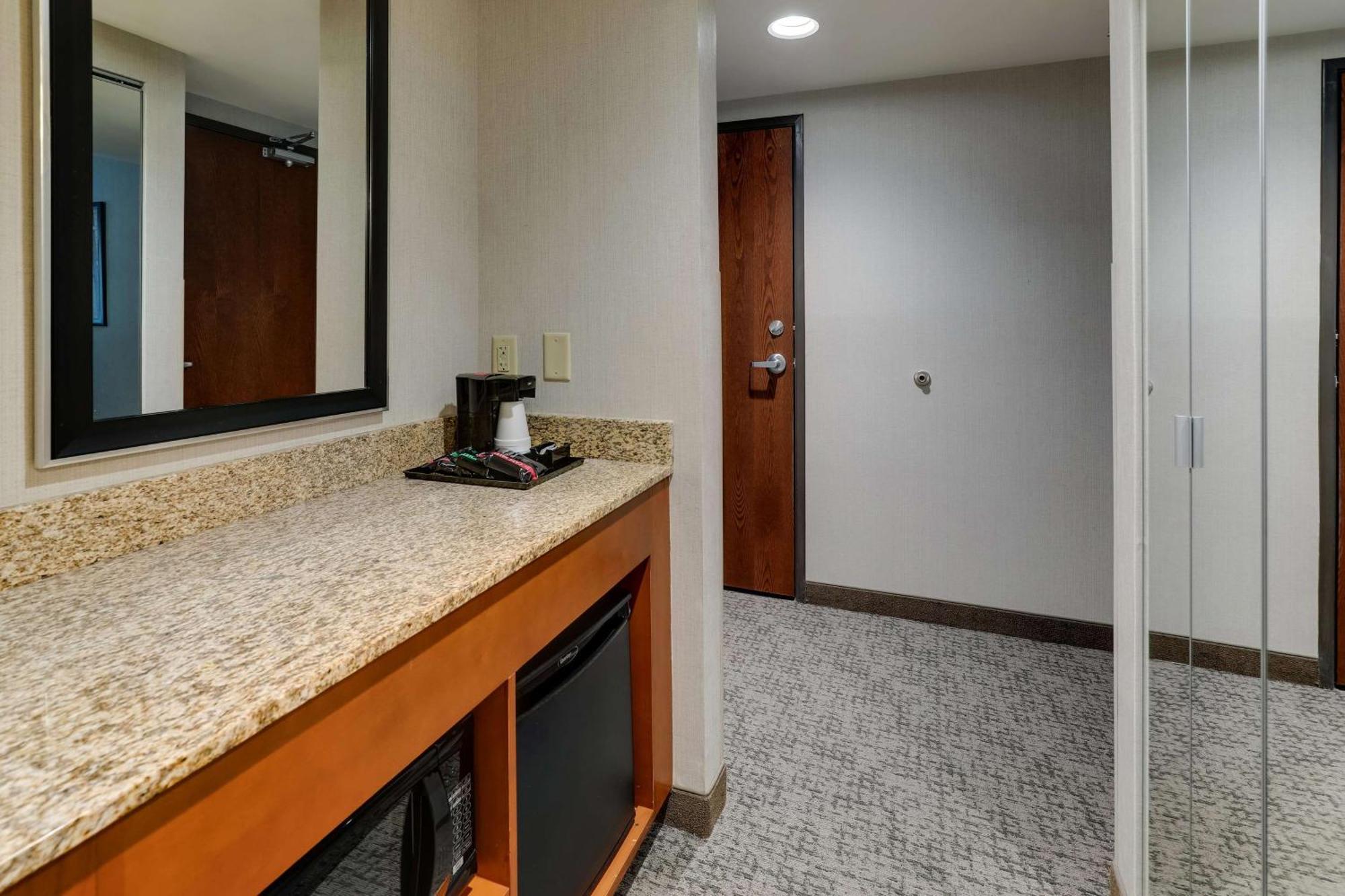 Drury Inn & Suites Phoenix Airport Eksteriør bilde